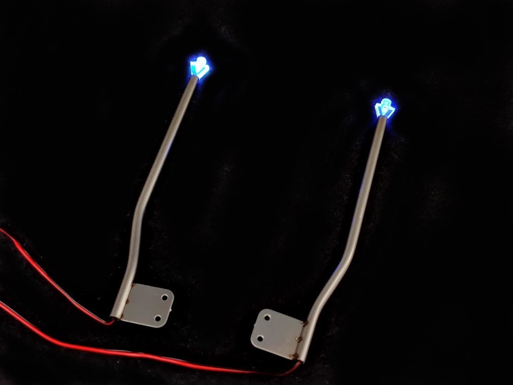 Stainless Steel DIY V8 Bumper Guide Pole w/Blue SMD Light (3V